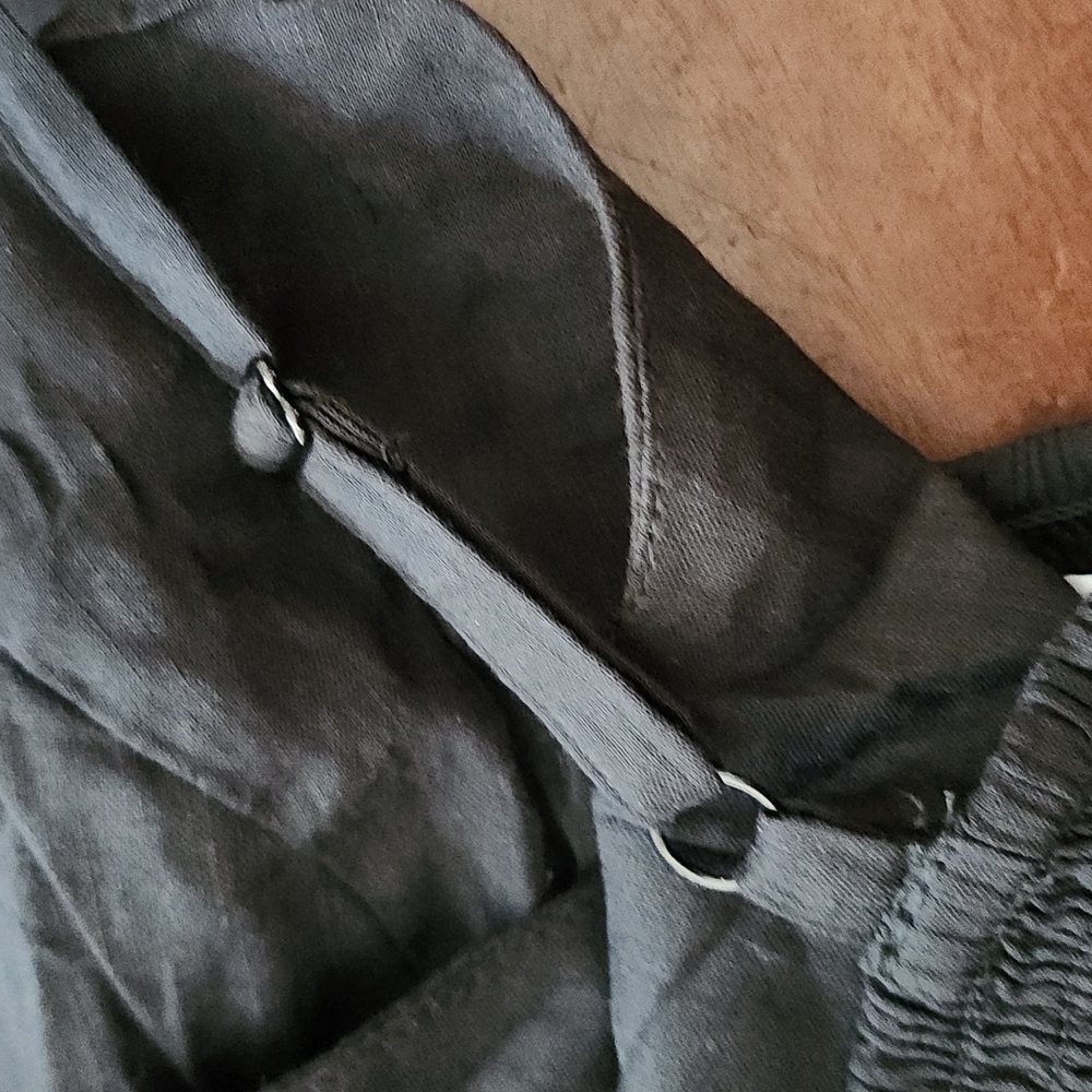 Dress - Picture 5 of 5